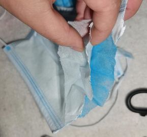 Poids jetable élevé 20 x 22 X 25g de masque protecteur de Breathability pour des environnements d'hygiène fournisseur